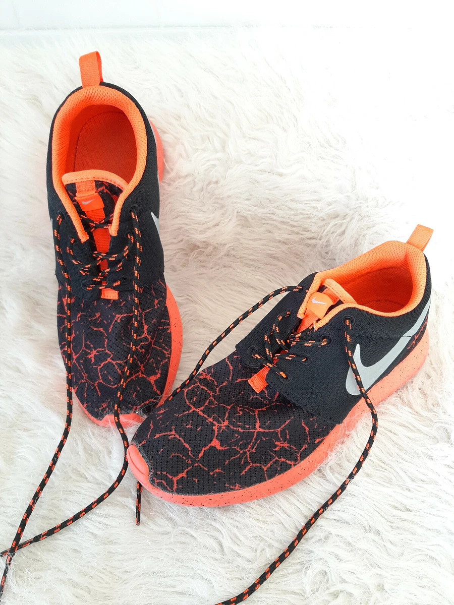 Nike Kid s Youth Black and Orange Training Shoes Siz Y6 eBay