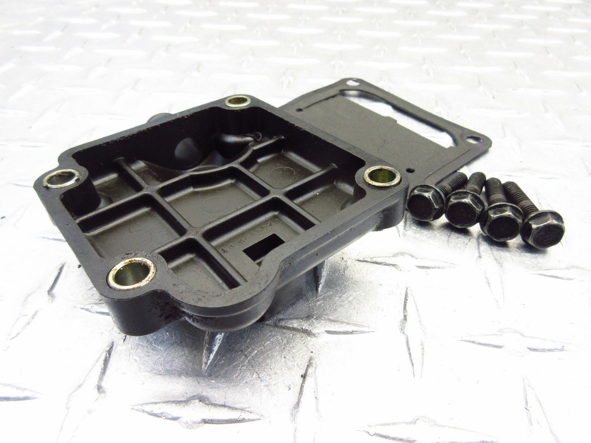 1997 96-03 KAWASAKI ZX750 ZX7R BREATHER COVER BOLTS ENGINE 1997 96-03 KAWASAKI ZX750 ZX7R BREATHER COVER BOLTS ENGINE