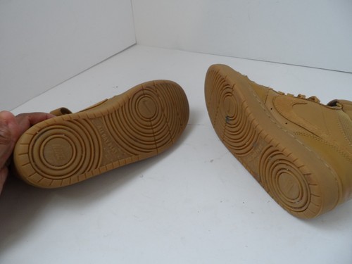 Scarpe da ginnastica Nike ragazzi Youth Court Borough Mid 2 CD7782-701 oro - taglia 3,5Y - Foto 13 di 13
