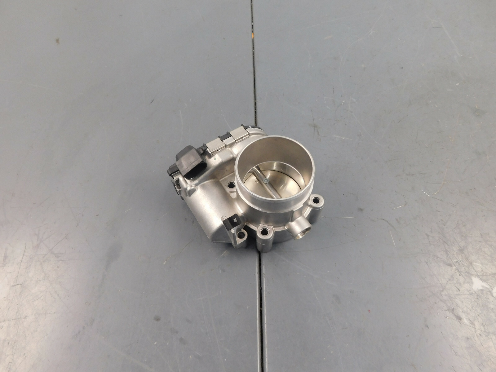 18 19 20 McLaren 720S 720 M840T 4.0L  One Throttle Body  #0002 G4