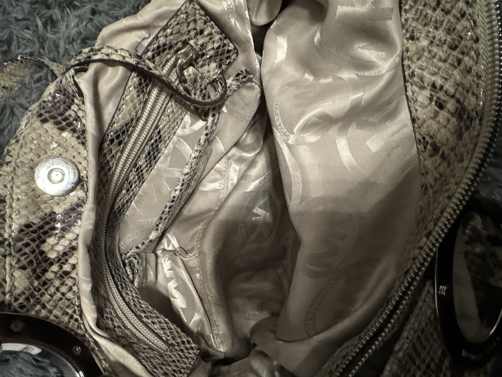 MICHAEL MICHAEL KORS Leather Python Pattern Shoul… - image 5