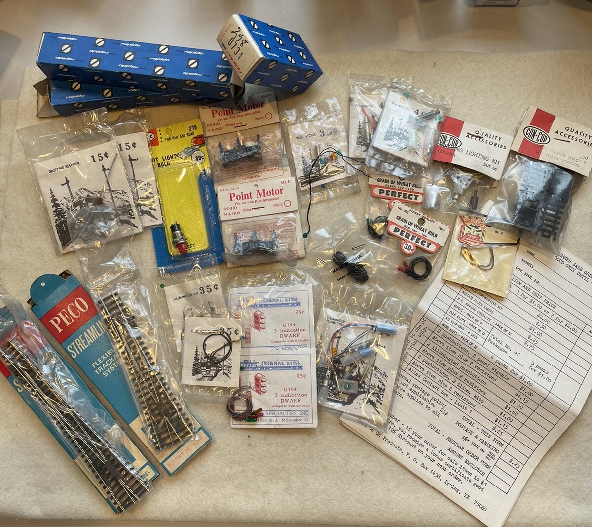 Random Lot of vintage NScale Train parts and pieces eBay