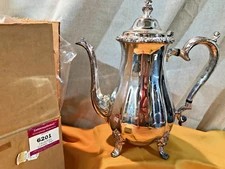 Vintage 1969 NEW OLD STOCK IN BOX International Silverplate COUNTESS COFFEE POT