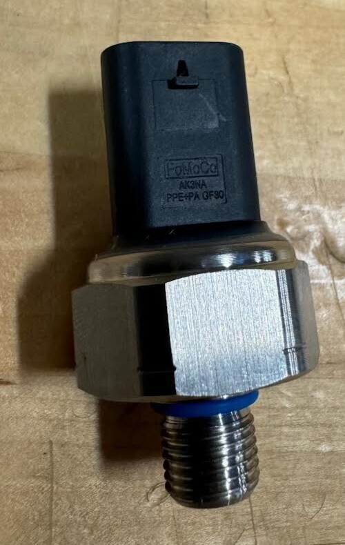 Fuel Pressure Sensor For Ford 20132018 Fusion 20152018 Focus 0919