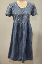 Alexandra Lee Midi Denim Dress White Embroidery Short Sleeves Size 10 Retro Boho