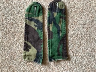 TWO x British Army Combat Jacket Epaulettes