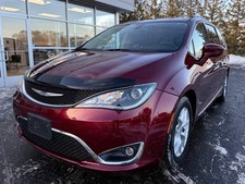 2017 Chrysler Pacifica Touring L Plus 4dr Mini Van