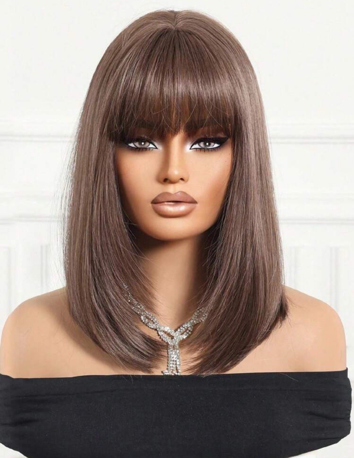 Perruque courte brune lisse haute température avec kit de 4 bonnets - 3