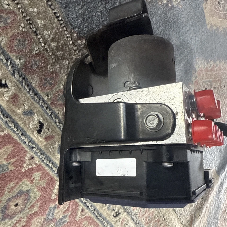 Módulo de freno ABS 2014-2015 Jeep Grand Cherokee 3.6 2wD OEM | 68241676AC Foto 4 de 4