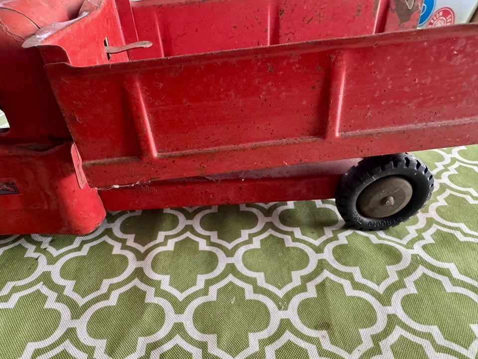 Rare Vintage 1950's Structo Pressed Steel Dump Truck - Image 3 of 4