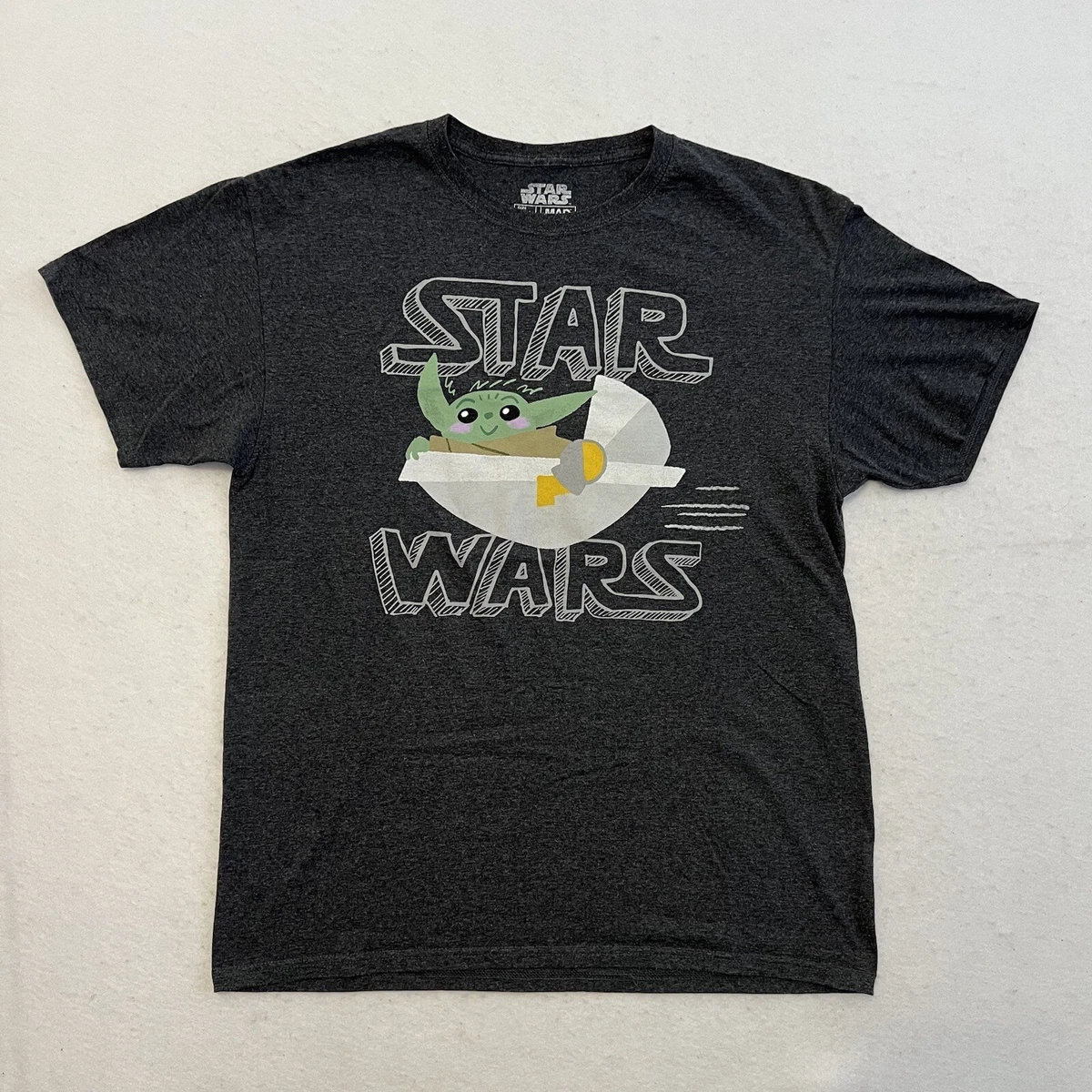 T-shirt Star Wars Bébé Yoda & Mandalorian - Marque Mad Engine, Taille L, Noir, Neuf Sans étiquette