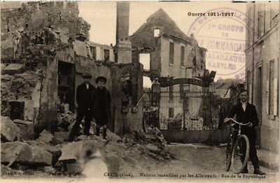 Old postcard Creil houses burned by the Germans FRANCE (1014119)