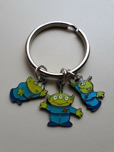 alien toy story keychain