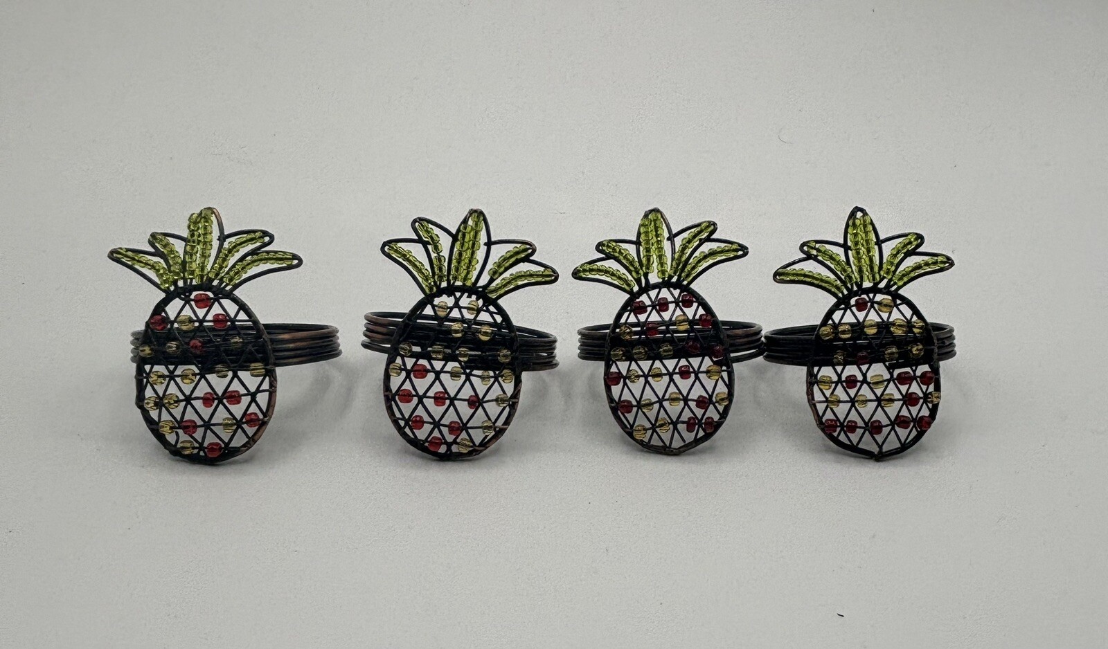 Set of 4 Wire Beaded Red Green Yellow Copper Toned Napkin Rings Lot 1