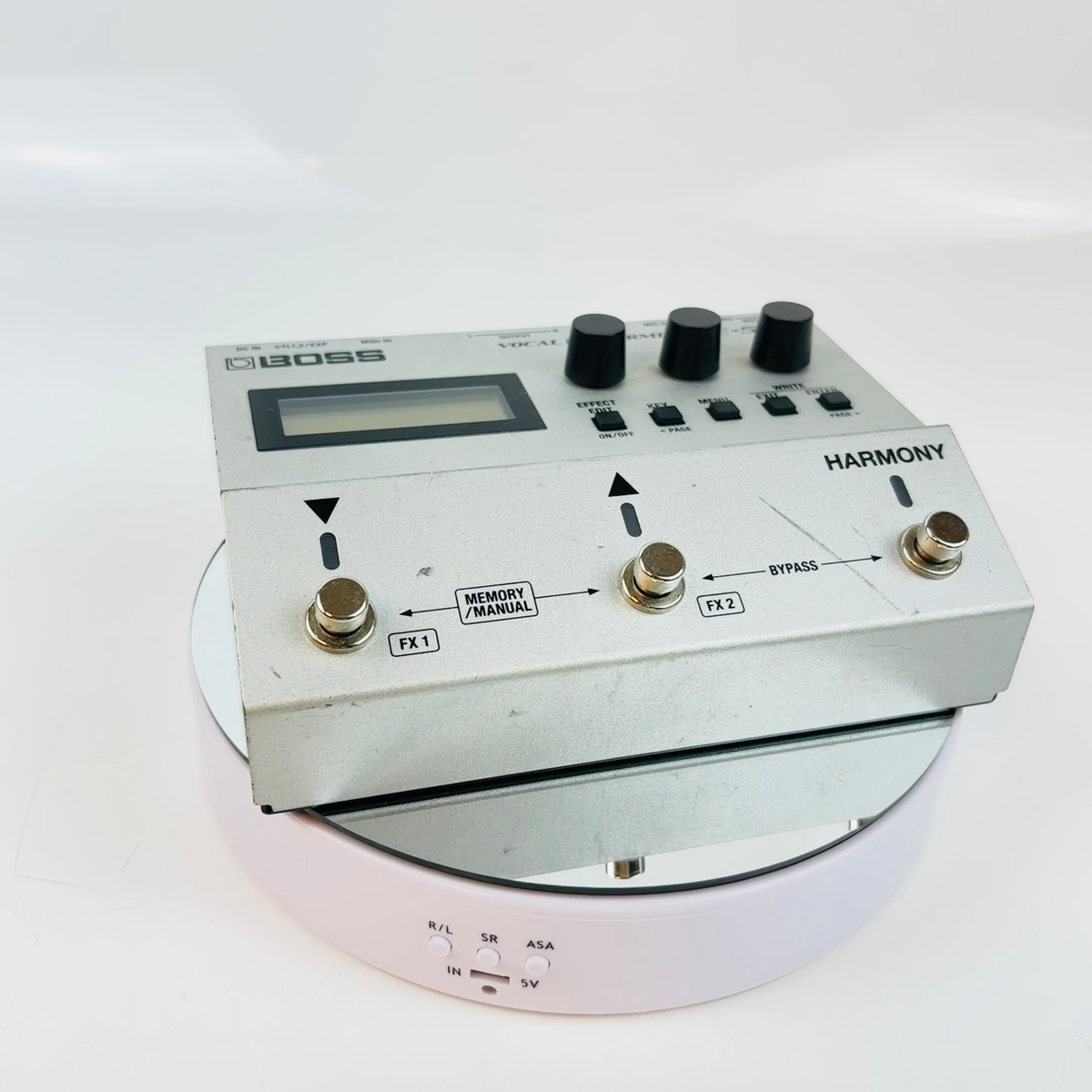 BOSS VE-500 Vocal Performer Vocal Multi-Effect Pedal Pre-Amplifier
