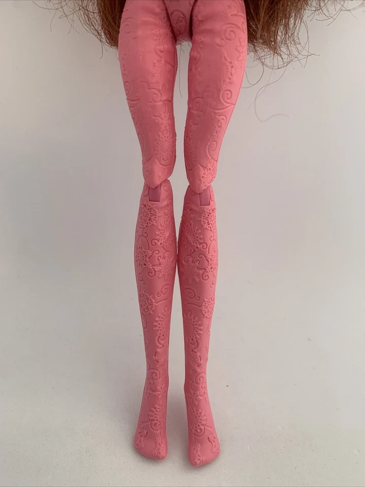 Ever After High - Epic Winter Rosabella - Nude 2015 Hasbro - Image 4 of 4