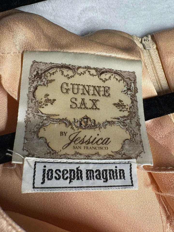 Vestido de pradera Gunne Sax satén melocotón años 70 I Magnin (defectos menores) XXS 32/29 corbata Foto 4 de 4