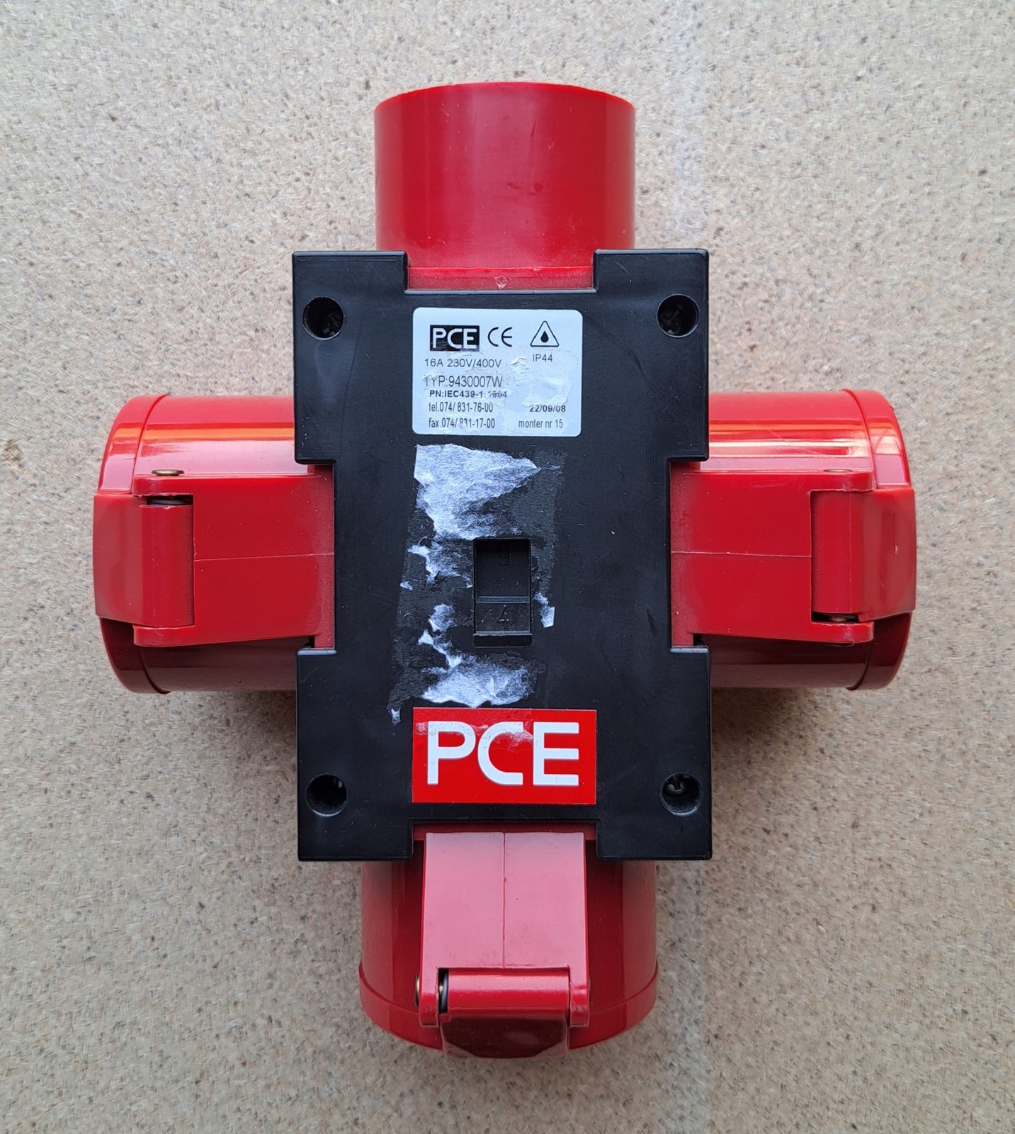 Socket distributor PCE 9430007W used