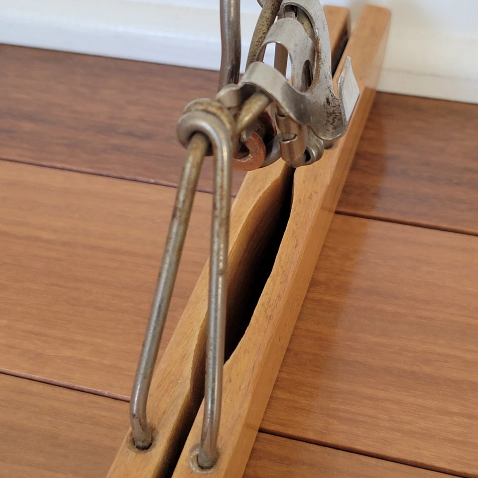 Ropa de metal de madera vintage pantalones falda colgador la abrazadera Setwell 10" retro EE. UU. Foto 3 de 4