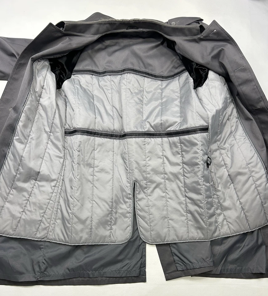 Gabardina De Colección Oleg Cassini Gris Termolite Forro Extraíble Talla 44 Reg Usada en Excelente Condición Foto 4 de 4