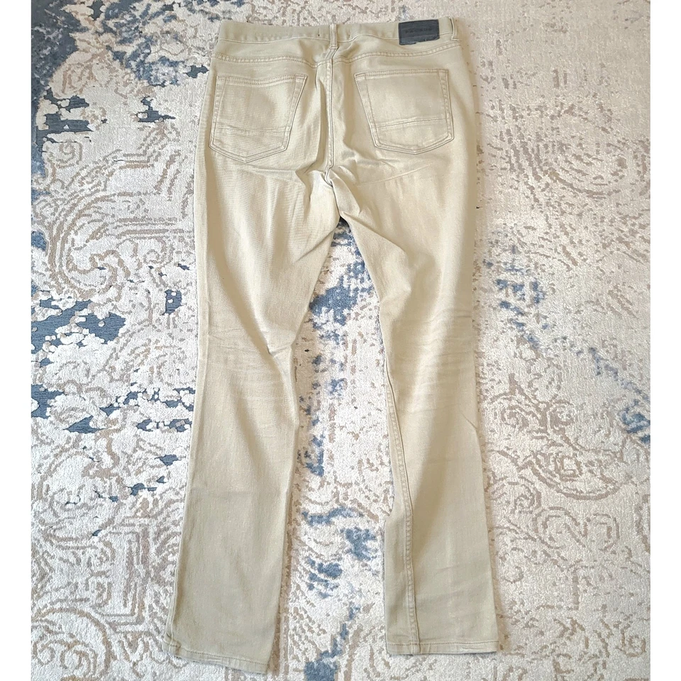 Pantalones PacSun Comfort elásticos para hombre caqui ajustados talla 32X34 mezcla de algodón Foto 2 de 4