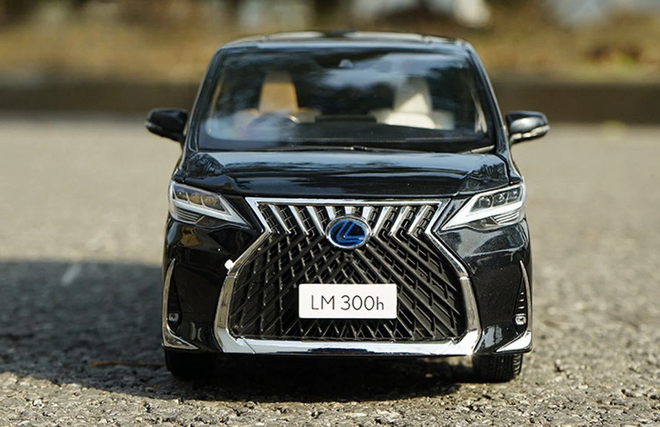 KengFai 1/18 Scale LEXUS LM300H Black RHD Diecast Car Model Toy Gift NIB - image 2 of 4