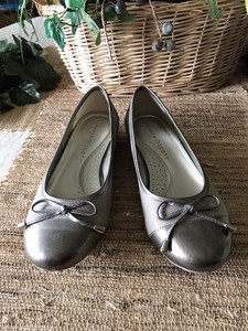 karen scott rylee flats