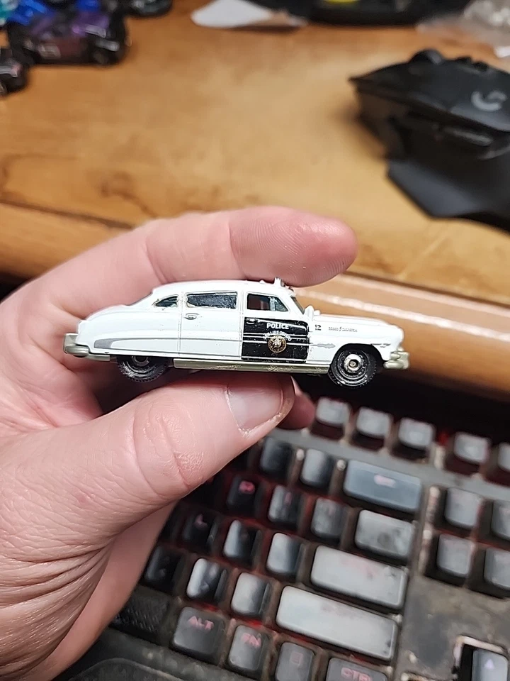 Matchbox 1951 51 Hudson Hornet San Luis Obispo Police 1/64 Diecast Car Loose - Image 2 of 4