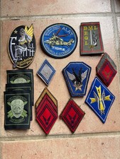 359q Lot de 12 INSIGNES ALAT.