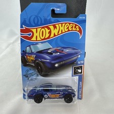 Hot Wheels 1:64 Chevrolet Corvette Grand Sport HW Race Team Blue Diecast 233/250