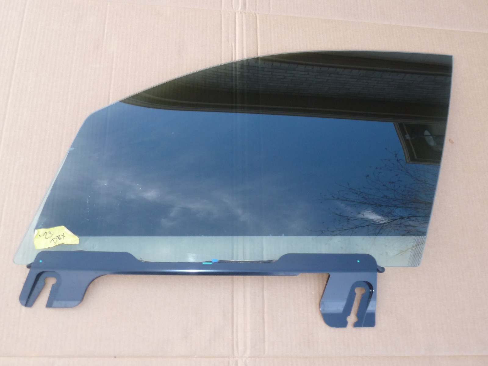 Aston Martin DBX Driver Side Door Window Double Pane Glass Tinted OEM Left Front