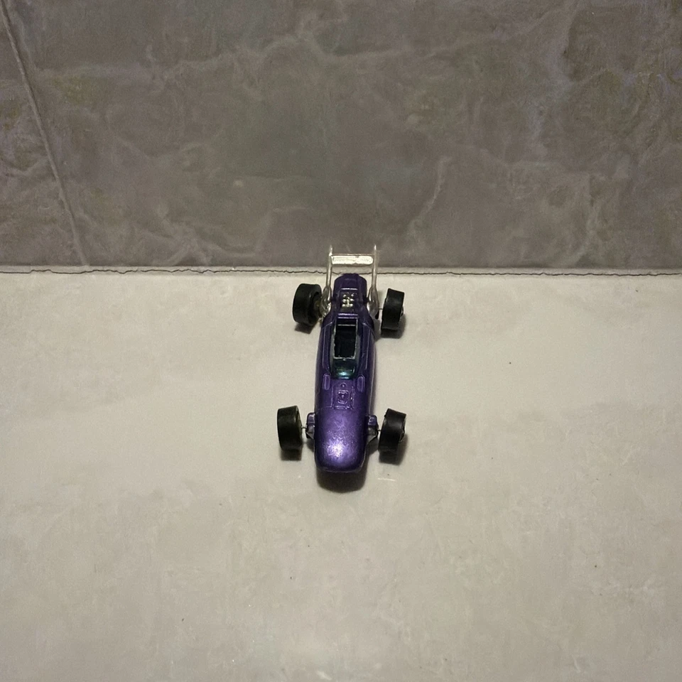 Hot Wheels Indy Eagle (púrpura) muy raro de colección Foto 2 de 4