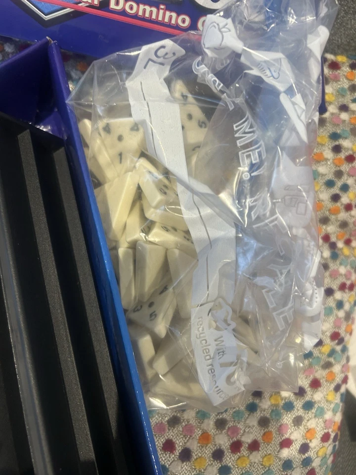 Triominoes Triangular Domino Game De Luxe By Pressman. 2010. Exc. MR26135  - Image 3 of 4