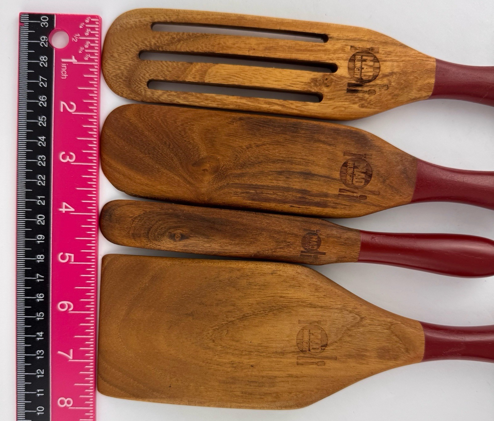 Mad Hungry Original 4-Piece Acacia Spurtle Set Natural wood Red
