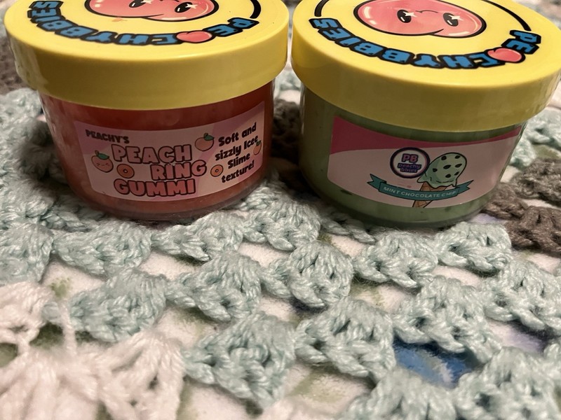 Peachybbies Slimes Lot Of 2 Peach Ring Gummi & Mint Chocolate Chip