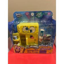 SpongeBob SquarePants Teeny Tinies Mini Fridge Playset with 15 Mini Foods NEW