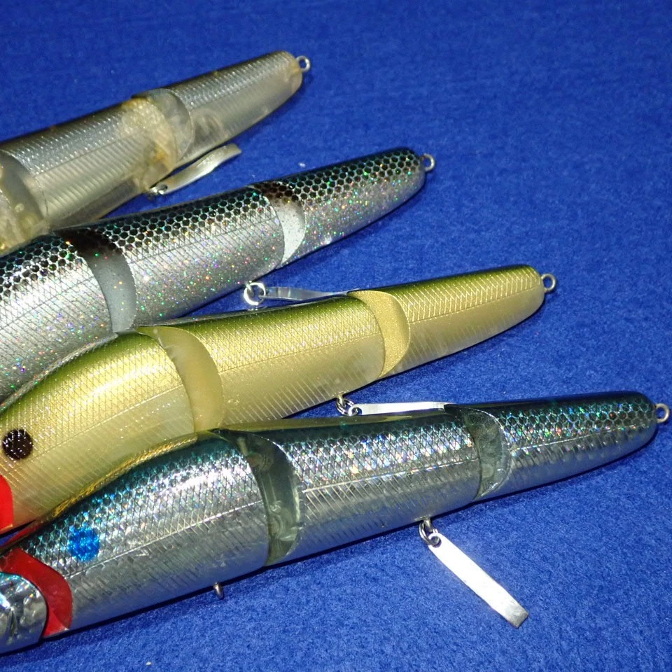 Señuelo de lubina JDM APIA X MOLIX Big Bait Joint minnow BRIGANTE 160SW Hecho en Japón Foto 3 de 4