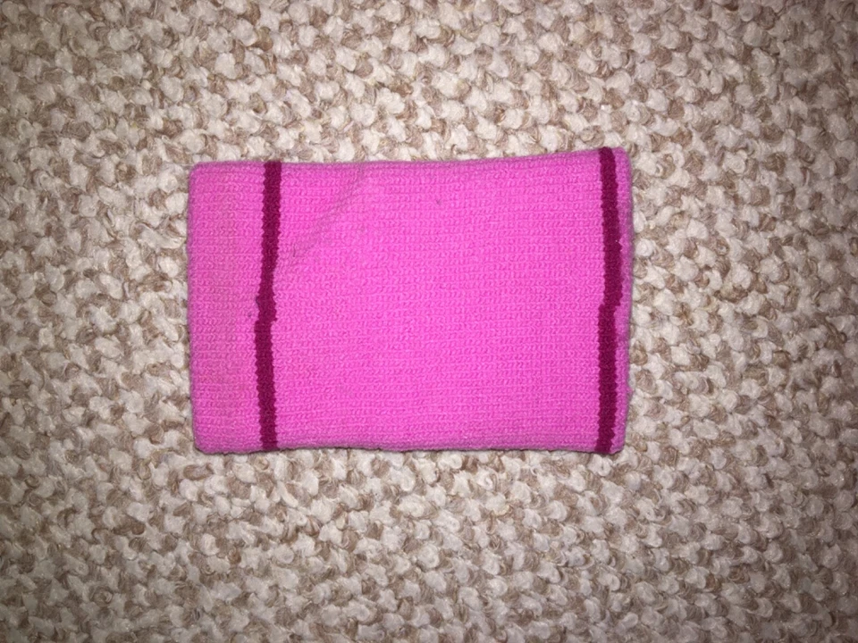 Pulsera rosa Nike Foto 3 de 3