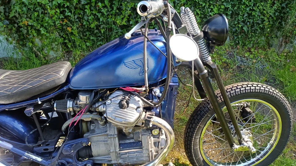 Honda CX 500C Projekt , Springergabel AME 2-4 Auspuff , K&N , Vorverlegte Fußras - Bild 3 von 4