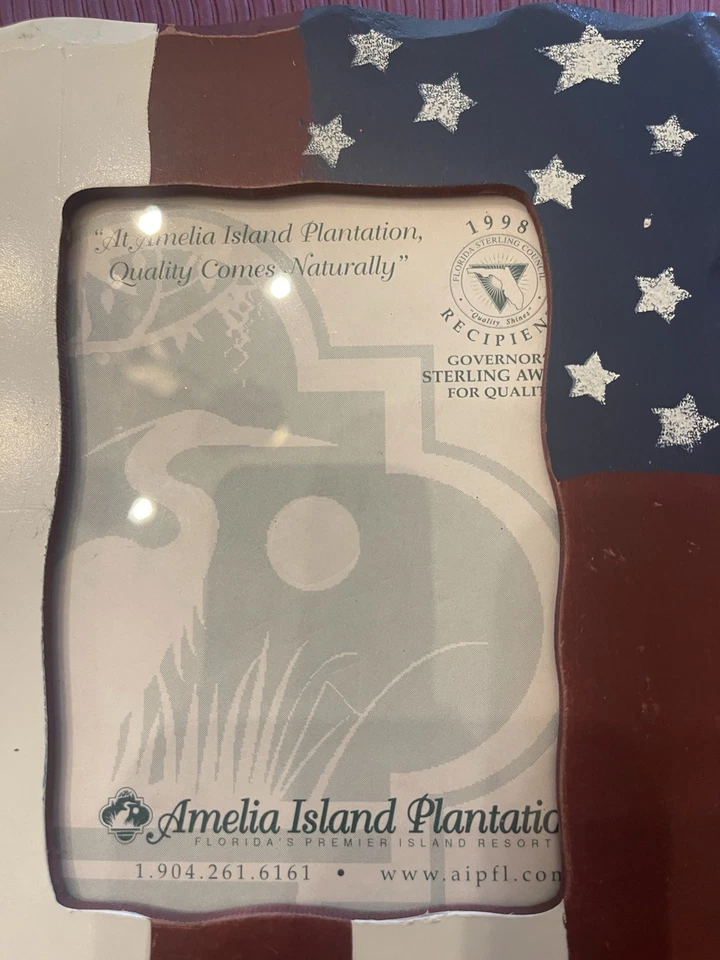 Vintage PATRIOTIC PICTURE FRAME Wooden 6 x 8” - Image 2 of 3