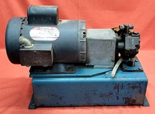 DAYTON MOTOR  M/N: 6K562C RPM: 1725  HP: 1.0 Hz: 60 (PUMP NEEDS REBUILT)