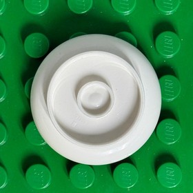 Lego DUPLO white utensil dish plate bowl Heart Cherry Rose Doily 3 x 3 in  6154