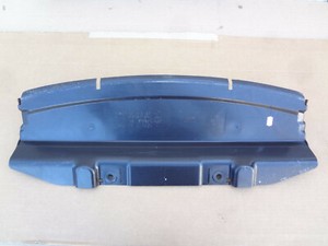 BMW 1er E87 E81 Abdeckung Verkleidung Wasserkühler 7128502 86tkm