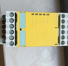 Siemens 3TK2834-2BB40 24VDC Safety Relay 