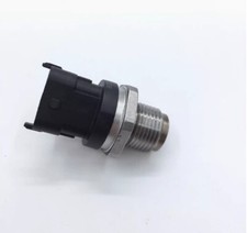 1PCS NEW FIT FOR High pressure common rail pressure sensor 0281006085