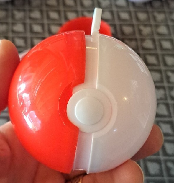 1999 Lot Of Vintage Burger King Pokemon Balls. 2 Sizes. eBay