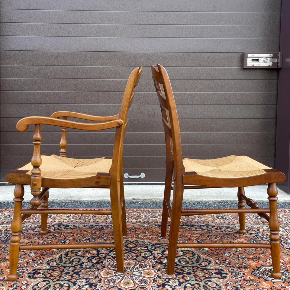 Par - Sillas de comedor Rush tradicionales con respaldo de escalera de cerezo Thomasville Bay Colony Foto 4 de 4