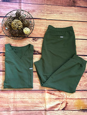 FIGS Mens Olive Green Solid Scrub SET 3XL V-Neck Top Jogger Pants
