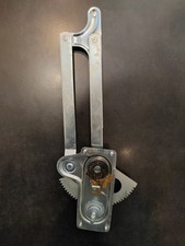 Lève vitre Peugeot 504