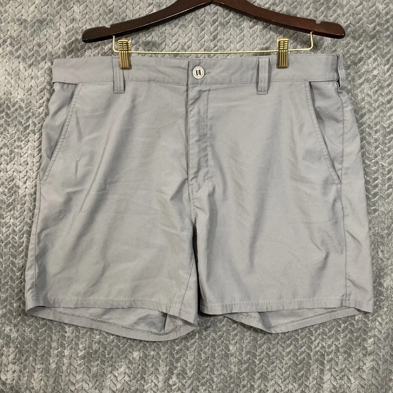 Huk Performance Fishing Shorts Womens 2XL Gray Outdoors Hiking Stretch Fishing